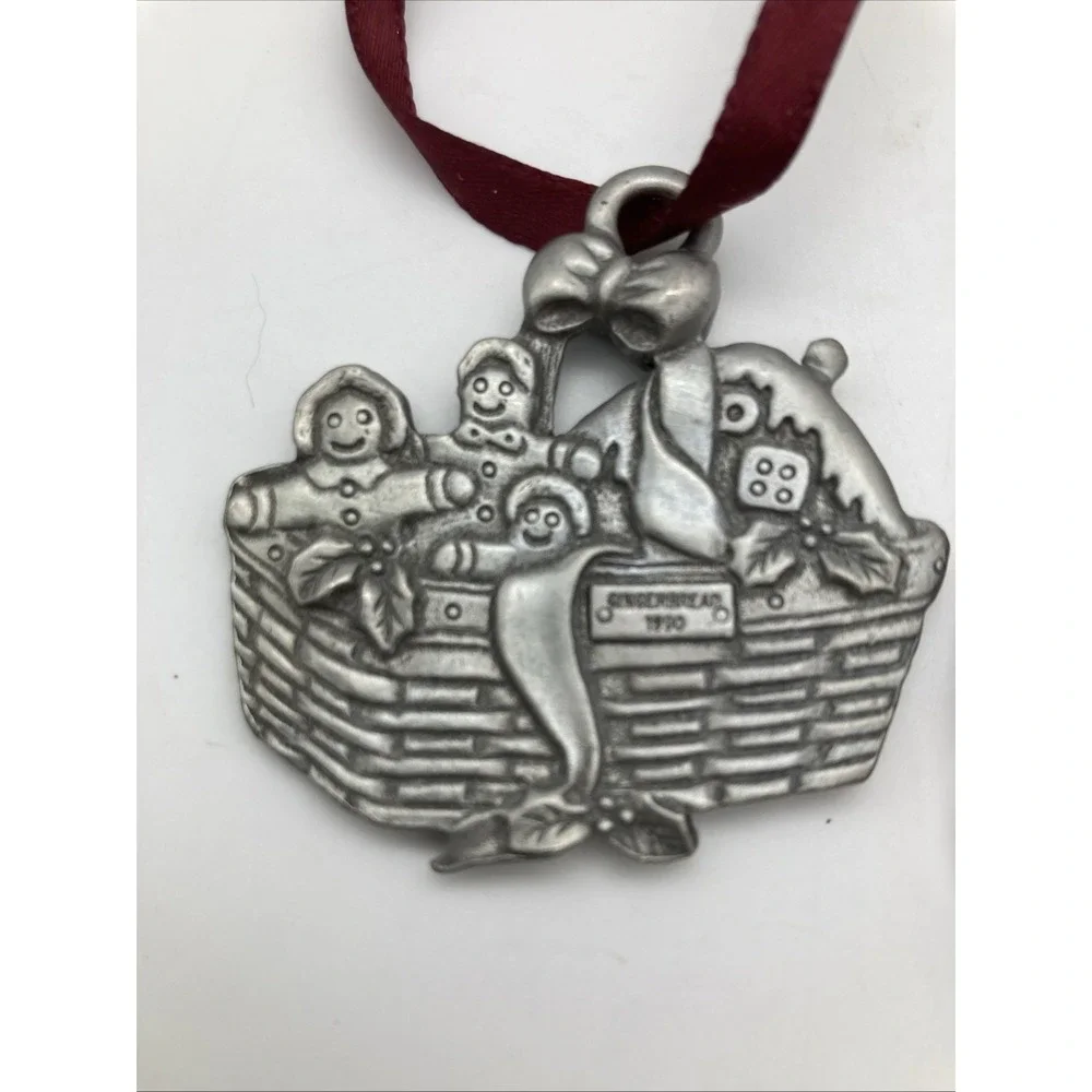 Vintage Set Of 4 Longaberger Pewter Christmas Ornaments 1989-1996 Maroon Ribbon